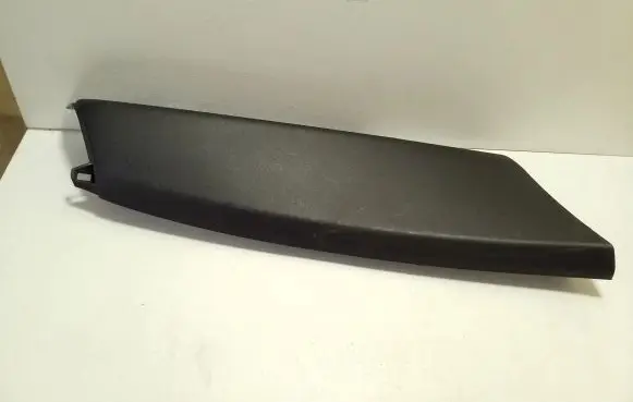 Volvo XC40 (C) pillar trim 31469190