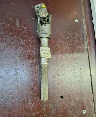Toyota Avensis T250 Steering column universal joint 170304 0101