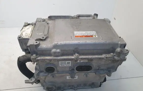 Lexus IS III XE30 Voltage converter inverter G920053012