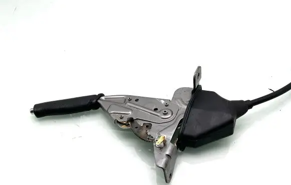 Handbrake/parking brake lever assembly