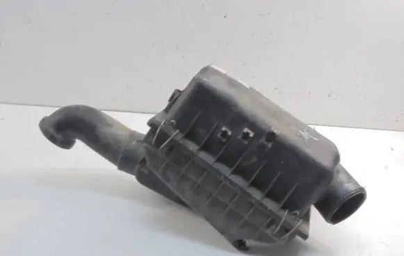 Opel Vectra A Air filter box 90469420