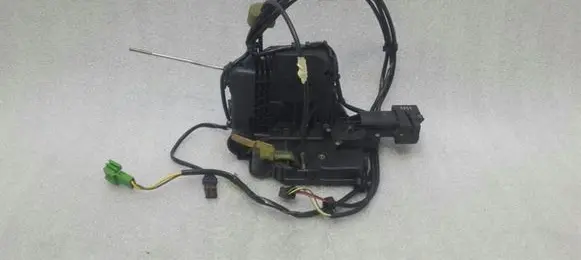 Mercedes-Benz E AMG W211 Front door lock A2117201435