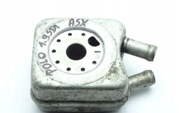 Volkswagen Polo III 6N 6N2 6NF Engine oil radiator 
