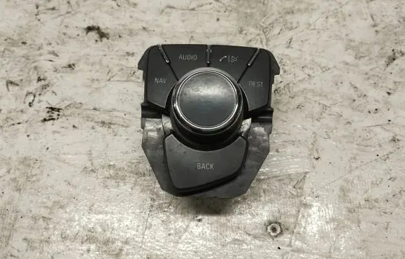 Opel Insignia A Head unit multimedia control 13310070