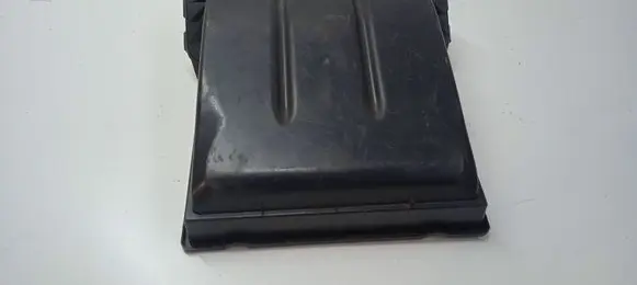 Mercedes-Benz C W205 Air filter box cover A2058308802