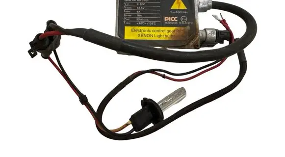 Volvo XC90 Headlight ballast module Xenon 368000005 40C4105C