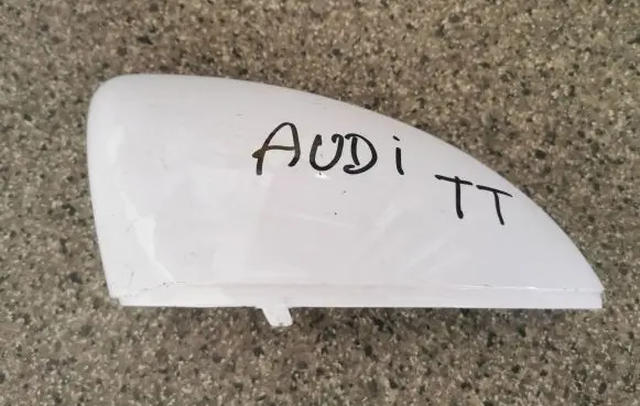 Audi TT TTS RS Mk3 8S Front door electric wing mirror 8s0857528