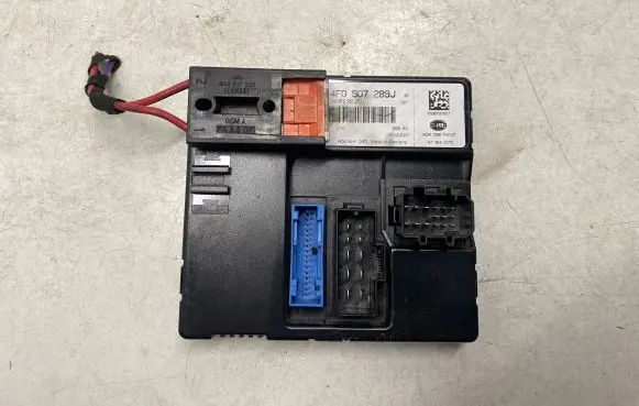 Audi A6 S6 C6 4F Comfort/convenience module 4F0907289J 5DK00876227 4F0910289J