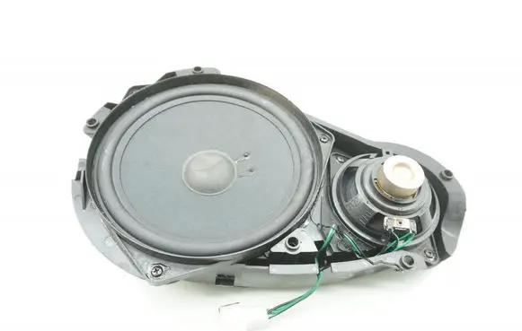 Mercedes-Benz SL R230 Subwoofer speaker