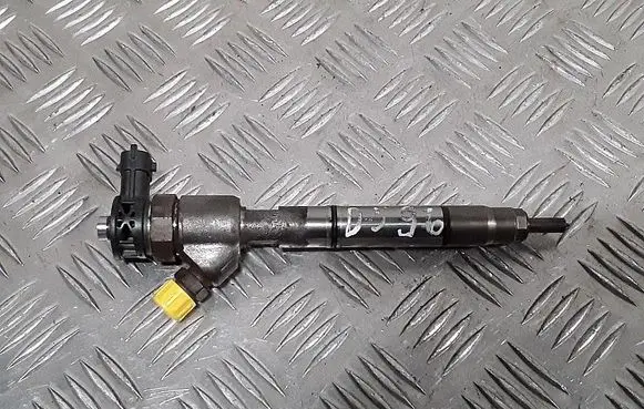 KIA Optima Fuel injector 0445110589 338002a610