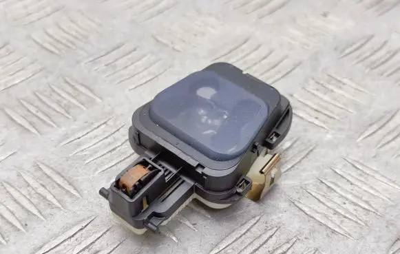 Mercedes-Benz GLE (W166 - C292) Rain sensor A2469002603