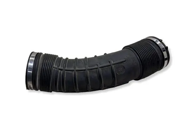 Volvo V70 Air intake hose/pipe 6898050