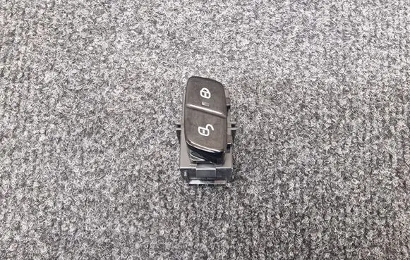 Volvo XC90 Central locking switch button 31443864
