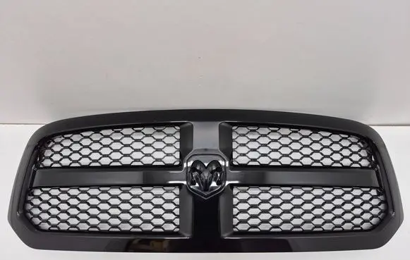 Dodge RAM Front bumper upper radiator grill 13DSAC0010A