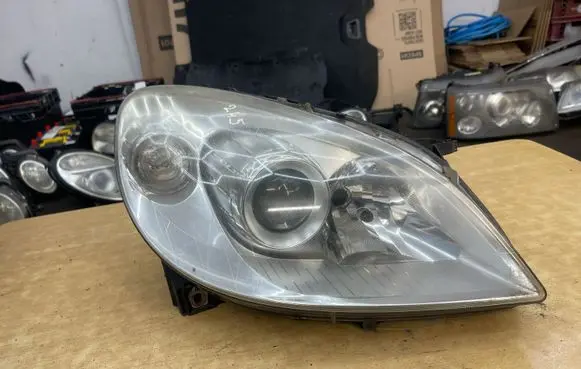 Mercedes-Benz A W169 Headlight/headlamp A1698201861