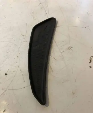 BMW X6 E71 Glove box pad 9129170 10859510