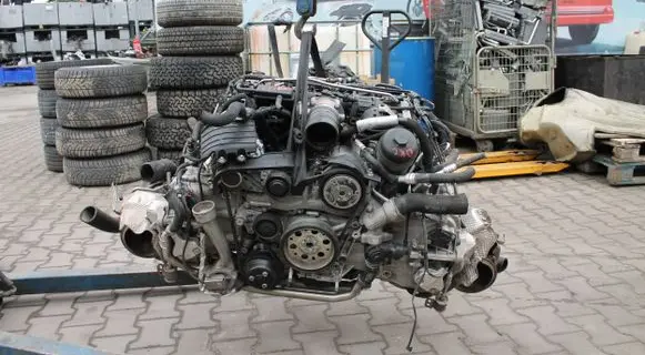 Porsche 911 992 Engine 5678