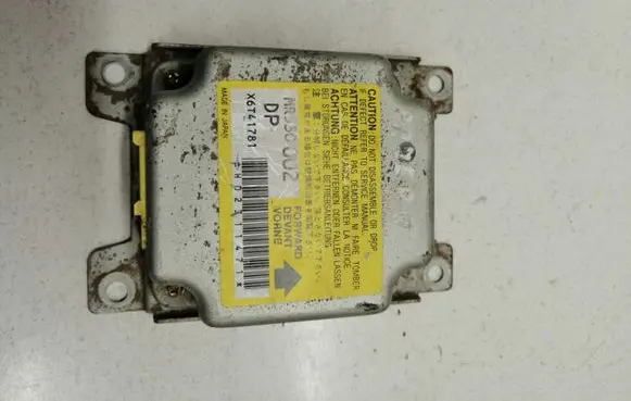 Mitsubishi Pajero Sport I Airbag control unit/module MR530002