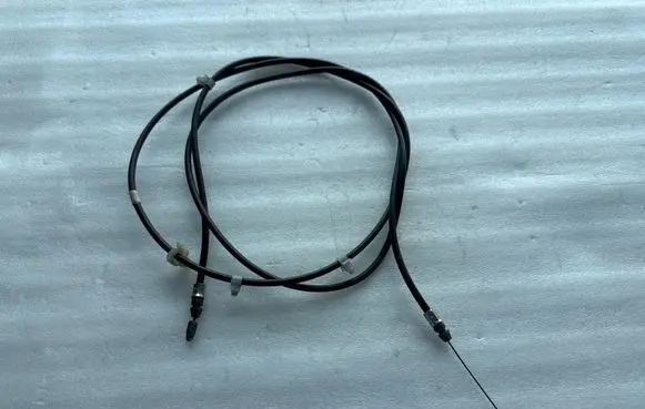 Toyota GT 86 Engine bonnet/hood lock release cable SU00301403