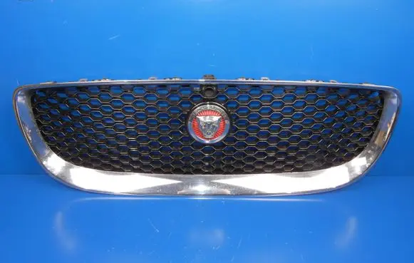 Jaguar XE Front grill