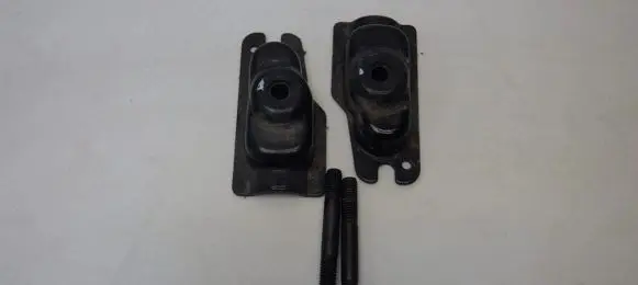 Opel Vivaro Radiator mount bracket 93458064