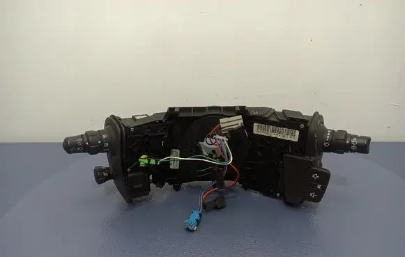 Renault Scenic II - Grand scenic II Other switches/knobs/shifts 8200206520