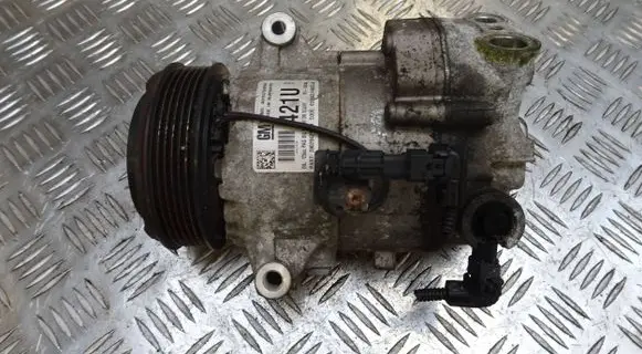 Opel Zafira C Air conditioning (A/C) compressor (pump) 39029421 401575950 02056214605A