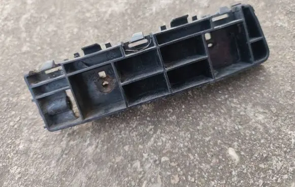 Honda Accord Front bumper mounting bracket 71193TL0G00