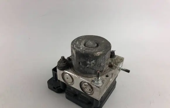 Subaru Forester SJ ABS Pump 27536SG040