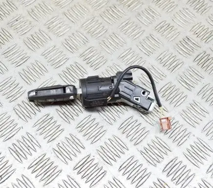Opel Grandland X Ignition lock 9820310277 9663123380