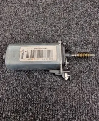 Mercedes-Benz ML W166 Seat adjustment motor D351801 986299104 131012192701