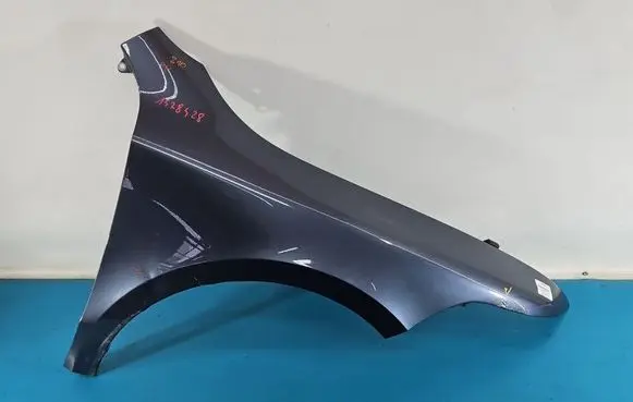 Skoda Superb B6 (3T) Fender IMPRK1528428