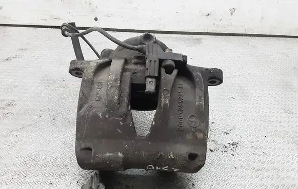 Mercedes-Benz E W211 Front brake caliper