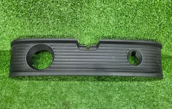 Porsche Taycan 9J1 Front bumper lower grill 9J1807823AHF 9J1807823AH