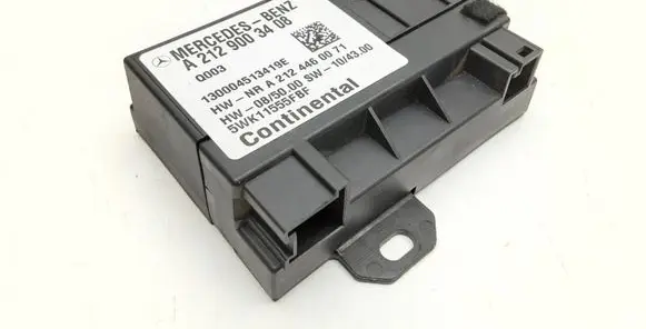 Mercedes-Benz E W212 Fuel injection pump control unit/module A2129003408 A2124460071