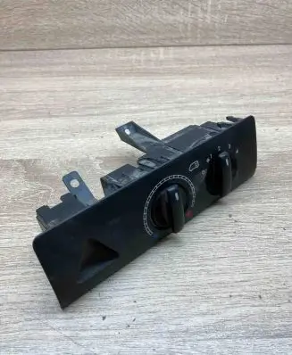 Volkswagen Transporter - Caravelle T5 Climate control unit 7E09191589B9 Used