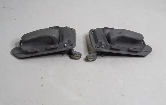Citroen Xsara Picasso Front door interior handle 9631487677 9631487777