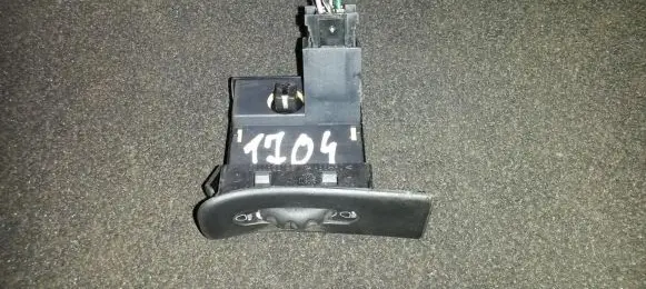 Renault Laguna I Headlight level height control switch 7700822799 6271
