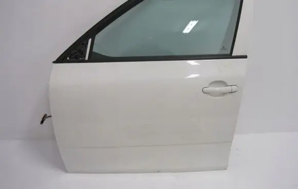 Skoda Rapid (120G, 130G, 135G) Door (2 Door Coupe) 