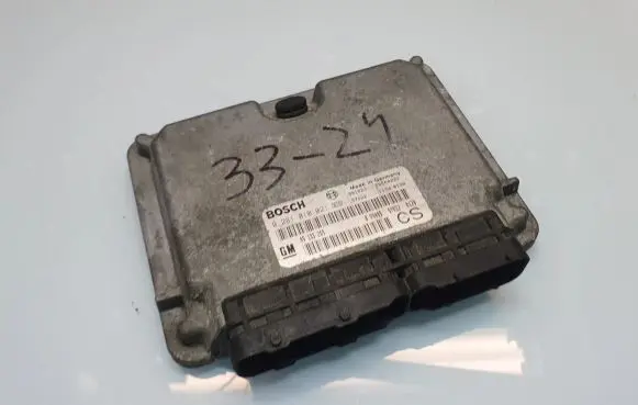 Opel Zafira A Engine control unit/module 09133269 0281010021