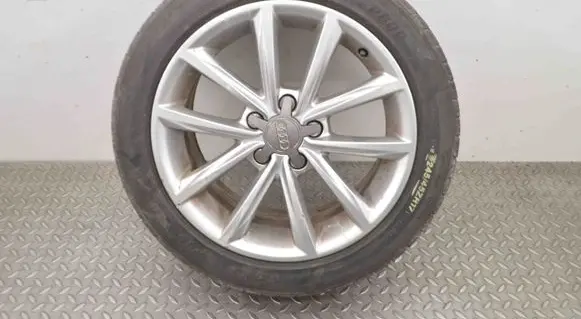 Audi TT TTS RS Mk3 8S R17 alloy rim 