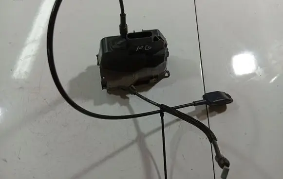 Renault Scenic II - Grand scenic II Rear door lock 