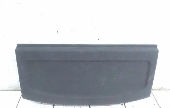 Parcel shelf