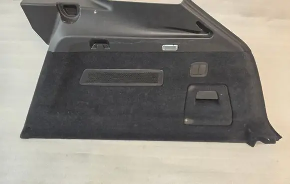 Porsche Cayenne (9Y0 9Y3) Trunk/boot side trim panel 9Y0867038