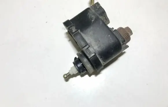 Seat Toledo I (1L) Headlight level adjustment motor 1l0941295 00614303