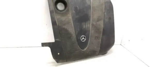 Mercedes-Benz C W203 Engine cover (trim) A6460160624