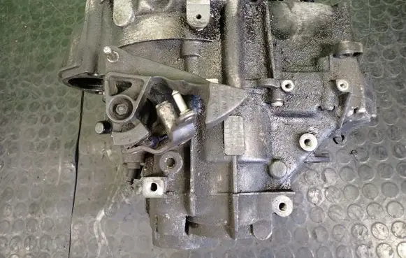 Volkswagen Eos Manual 5 speed gearbox JLU