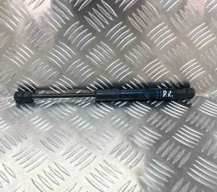 BMW 4 F32 F33 Front bonnet/hood damper/strut 7239233