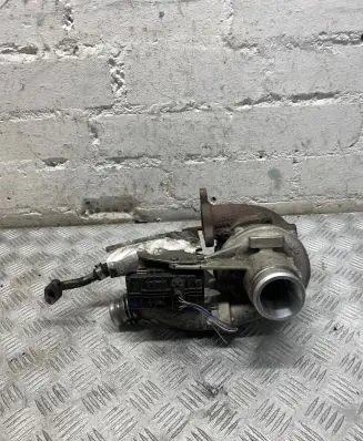 Opel Insignia A Turbo 55487664 8220724 S1V03671