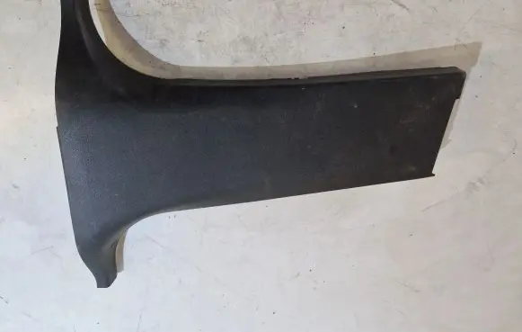Mercedes-Benz E W212 (B) pillar trim (bottom) A2126903925
